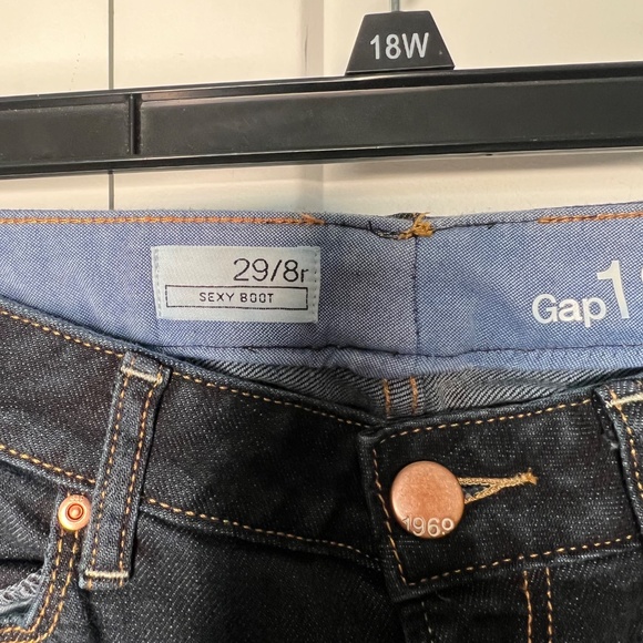 GAP 1969 Sexy Boot Cut Jeans Women's Size 29 / 8 R - Picture 2 of 4